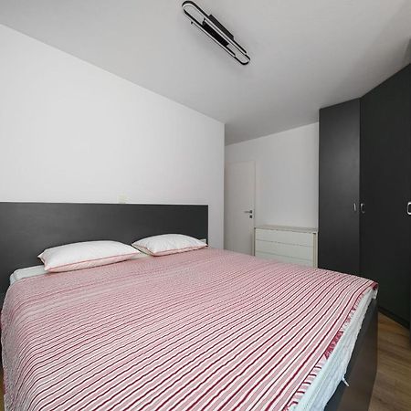 Olive Balcony Vodice-Srima Apartamento Exterior foto
